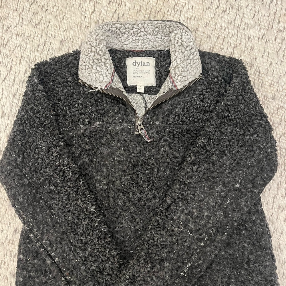 Dylan Los Angeles Black/Grey Sherpa Pullover Women’s